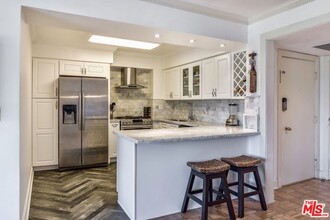 434 S Canon Dr, Unit Beverly Hills 3bdr 2bath in Beverly Hills, CA - Building Photo - Building Photo