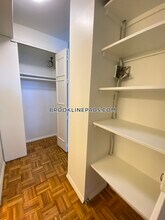 185 Freeman St in Brookline, MA - Building Photo - Building Photo