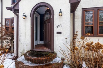 305 Castlebar Rd in Rochester, NY - Building Photo - Building Photo