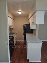 1972 Cambridge Dr in Lexington, KY - Building Photo - Building Photo