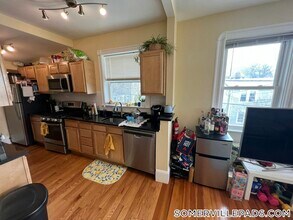 48-50 Lowell St., Unit 2 in Somerville, MA - Building Photo - Building Photo