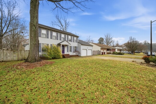 1429 Birch Leaf Rd in Chesapeake, VA - Building Photo - Building Photo