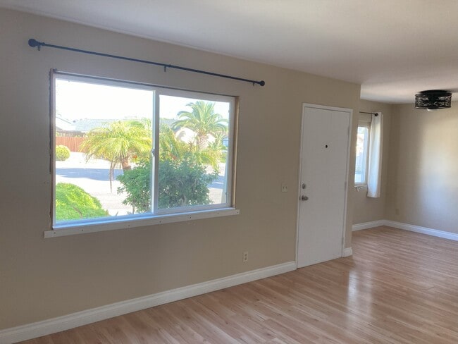3930 San Lorenzo Ct in Oceanside, CA - Building Photo - Building Photo