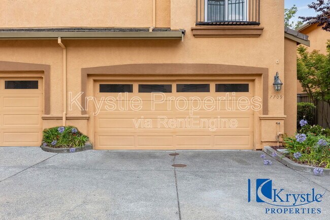 7709 Crown Heights Ct in Vallejo, CA - Building Photo - Building Photo