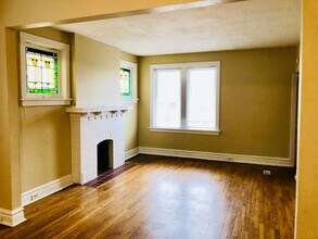4122-4124-4124 S Grand Blvd in St. Louis, MO - Foto de edificio - Building Photo