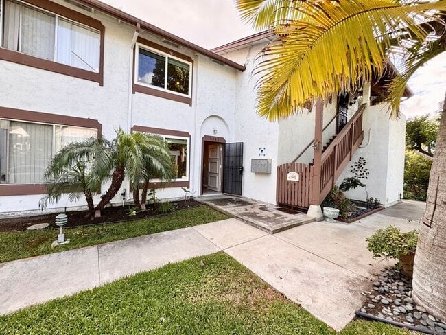 property at 6543 Bell Bluff Ave