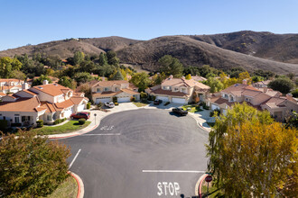 Canyon Cove in Oak Park, CA - Building Photo - Building Photo