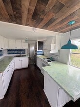 2110 Orange Dr in Holiday, FL - Foto de edificio - Building Photo