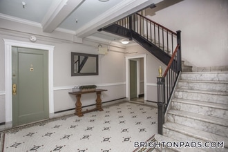 288 Chestnut Hill Ave in Boston, MA - Building Photo - Building Photo