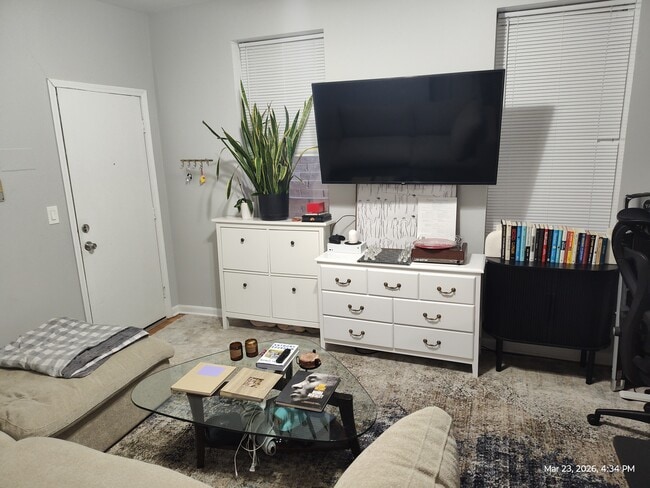 2143 Belmont in Chicago, IL - Building Photo - Building Photo