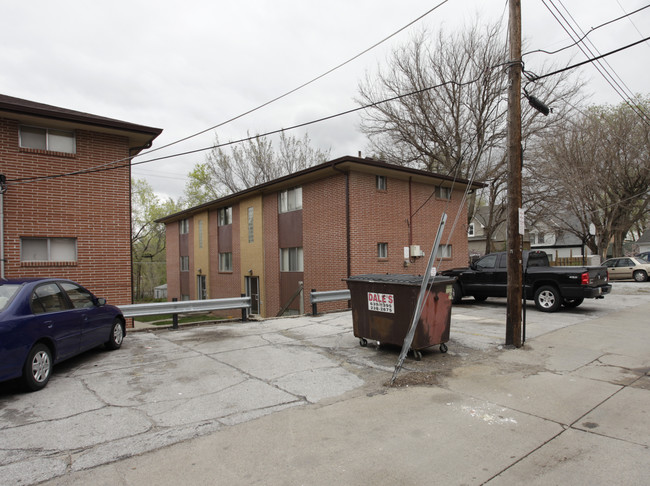 4727 California St in Omaha, NE - Building Photo - Building Photo