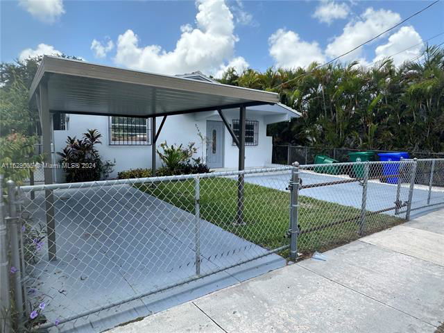 5740 SW 2nd Terrace in Miami, FL - Building Photo - Building Photo