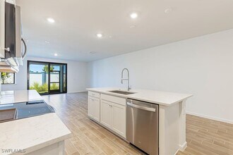 27842 Solis Grande Dr in Bonita Springs, FL - Building Photo - Building Photo