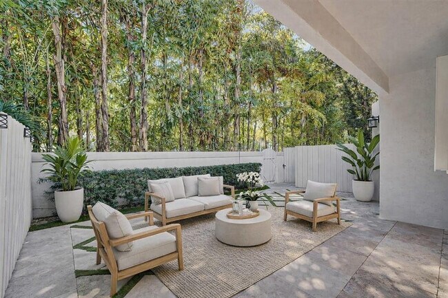 1610 NE 1st St in Fort Lauderdale, FL - Building Photo - Building Photo