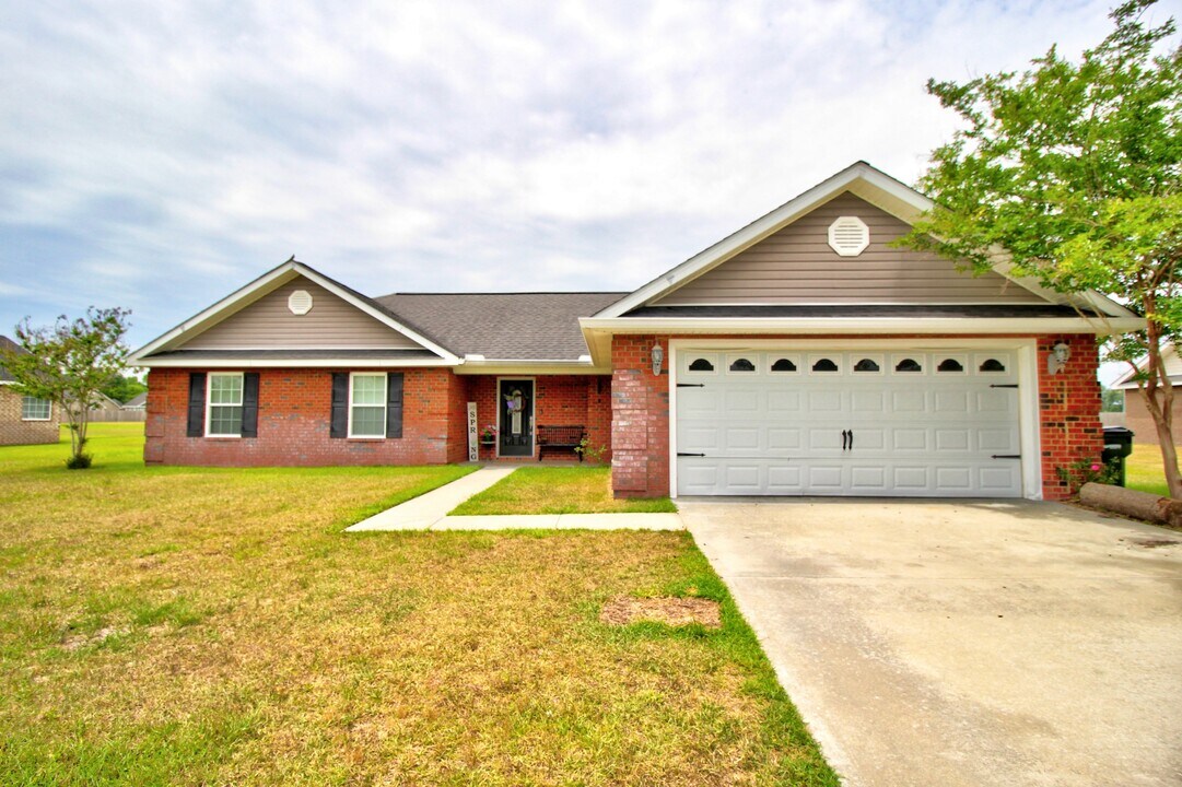 641 Mancey Garrason Lp in Ludowici, GA - Building Photo