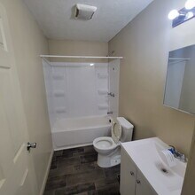 2910 N Gale St in Indianapolis, IN - Building Photo - Building Photo