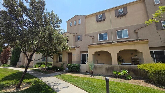 31180 Lavender Ct in Temecula, CA - Building Photo - Building Photo