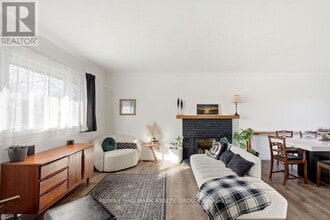 45 Westwood Dr in Ottawa, ON - Building Photo - Building Photo