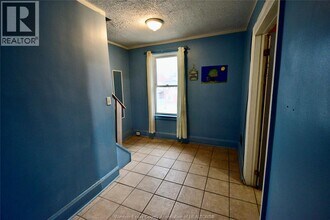 1650 UNIVERSITY in Windsor, ON - Building Photo - Building Photo