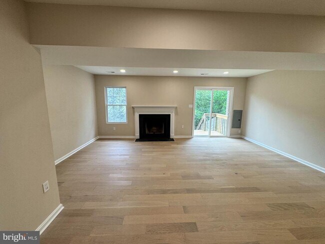 8353 Founders Woods Way in Fort Washington, MD - Building Photo - Building Photo