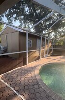 206 N Beverly Ave, Unit 206 N Beverly Ave in Tampa, FL - Building Photo