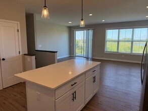 18928 73rd Ave N, Unit 3007 in Maple Grove, MN - Building Photo - Building Photo