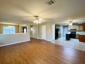 145 Pinto Pl in Cibolo, TX - Building Photo