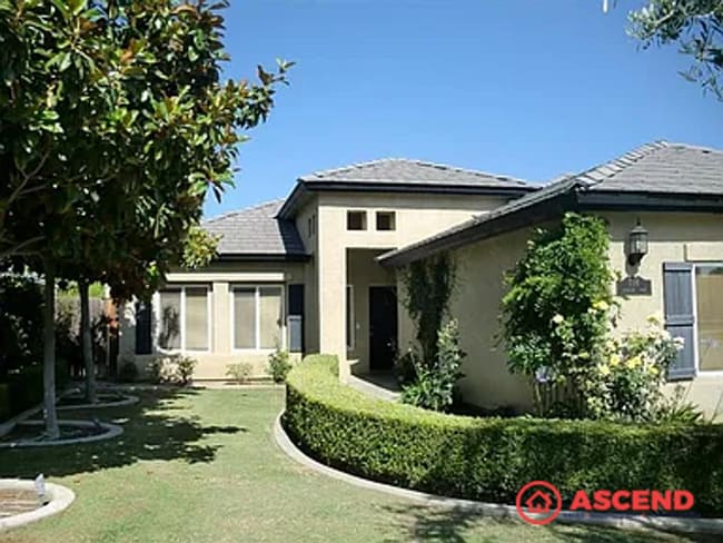 716 Windsor Park Dr in Bakersfield, CA - Building Photo - Building Photo