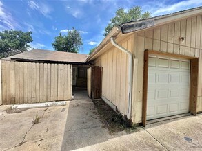 207 W William Cannon Dr in Austin, TX - Building Photo - Building Photo