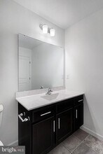 41 Long Bnd Dr in Carlisle, PA - Building Photo - Building Photo
