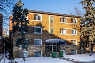 645 16E Av in Montréal, QC - Building Photo