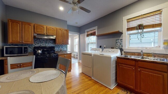 property at 12 Bentham Rd