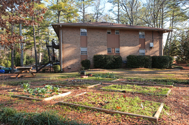 Prince Avondale Apartments in Avondale Estates, GA - Building Photo - Building Photo