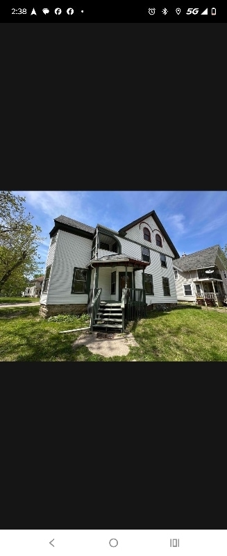 property at 541 Woodlawn Ave