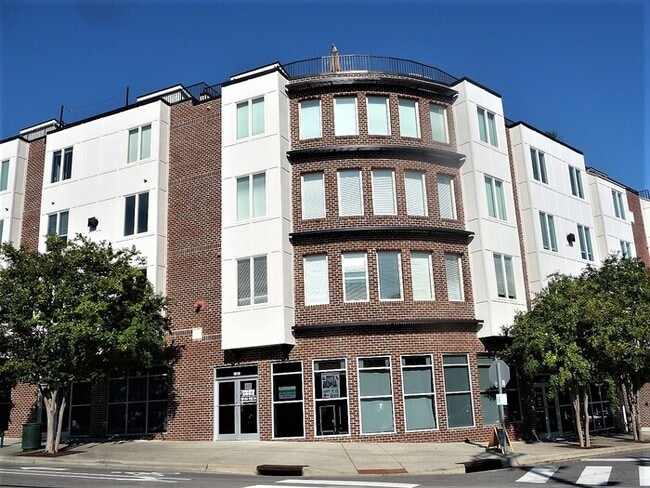 property at 400 W Rosemary St