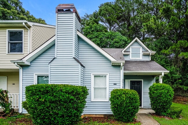 property at 2318 Wellington Cir