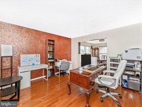 8403 Black Willow Ct in Clinton, MD - Building Photo - Building Photo