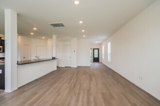 18940 Caney Frst Dr in New Caney, TX - Building Photo - Building Photo