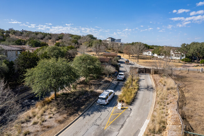 Verde Trails Condos in Austin, TX - Building Photo - Building Photo