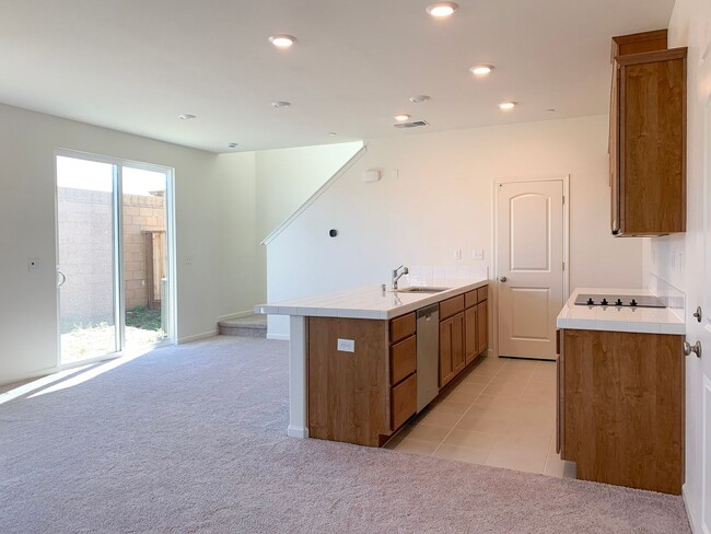 property at 2240 Gladiola Dr