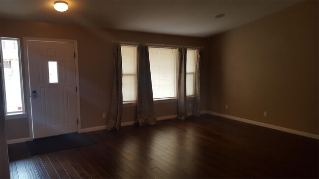 902 Happy Ln in Belgrade, MT - Building Photo - Building Photo