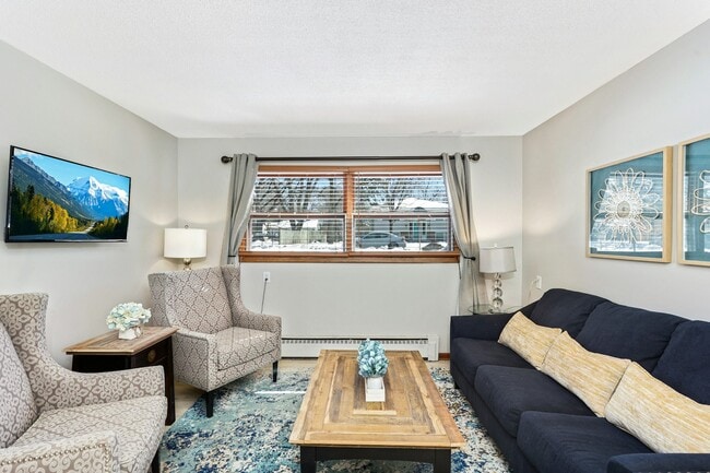 157 Mississippi Pl in Fridley, MN - Building Photo - Building Photo