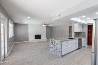 1224 E Campus Dr in Tempe, AZ - Building Photo - Building Photo