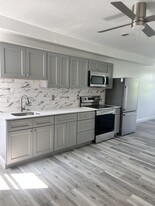2213 N 33rd St, Unit 3 in Philadelphia, PA - Building Photo