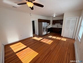 10 Short St in Manchester, CT - Building Photo - Building Photo