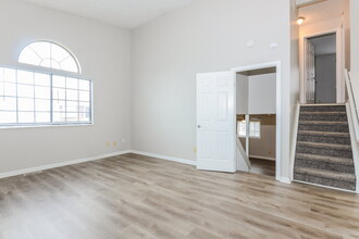 3720 Dorval Pl in Indianapolis, IN - Building Photo - Building Photo