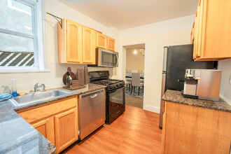 4216 Powelton Ave in Philadelphia, PA - Foto de edificio - Building Photo