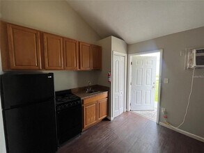 2795 L B McLeod Rd in Orlando, FL - Building Photo - Building Photo