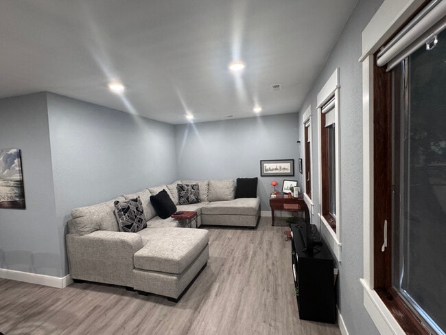 921 Waukesha Ave in Helena, MT - Building Photo - Building Photo
