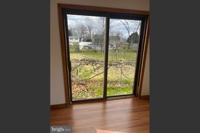 120 Whitmore Dr in Elkton, MD - Foto de edificio - Building Photo